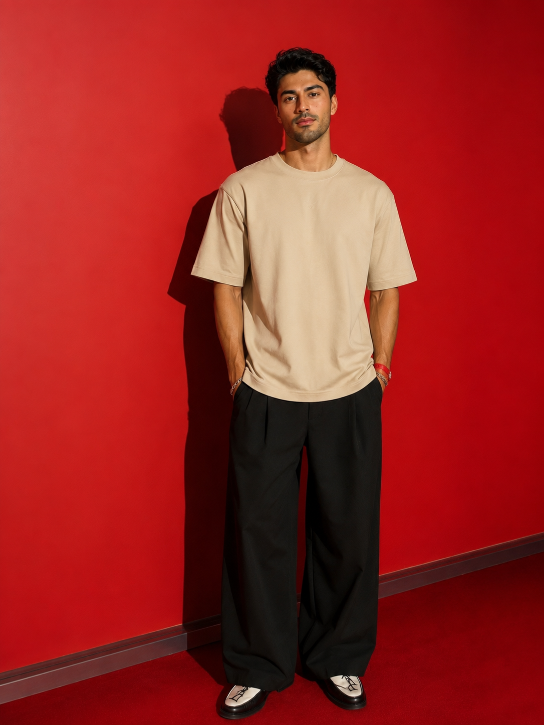 Sand beige tee